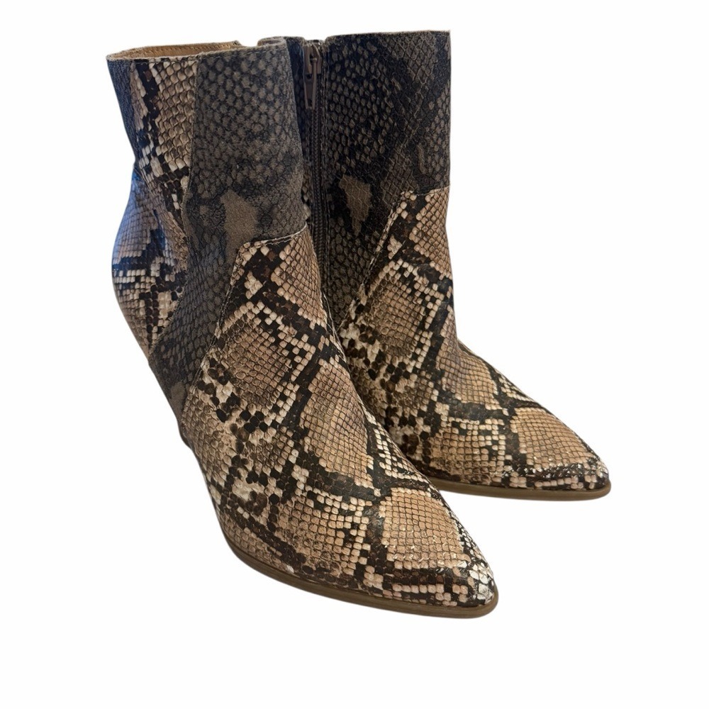 Crown Vintage Briony Snakeskin Ankle Booties Stacked Heel Shoes Womens Size 6 M